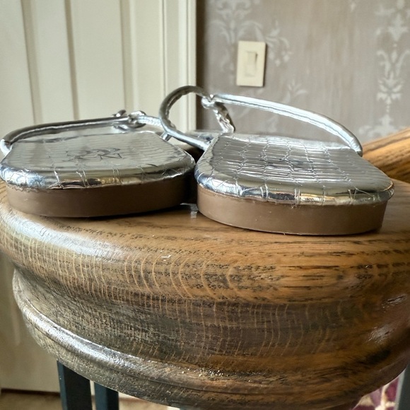 NY & C Lady silver snake print flip-flop very good condition euro 40 US 8 1/2 - Picture 5 of 9